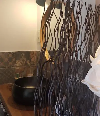 Bed and breakfast La Maison De Charlie *